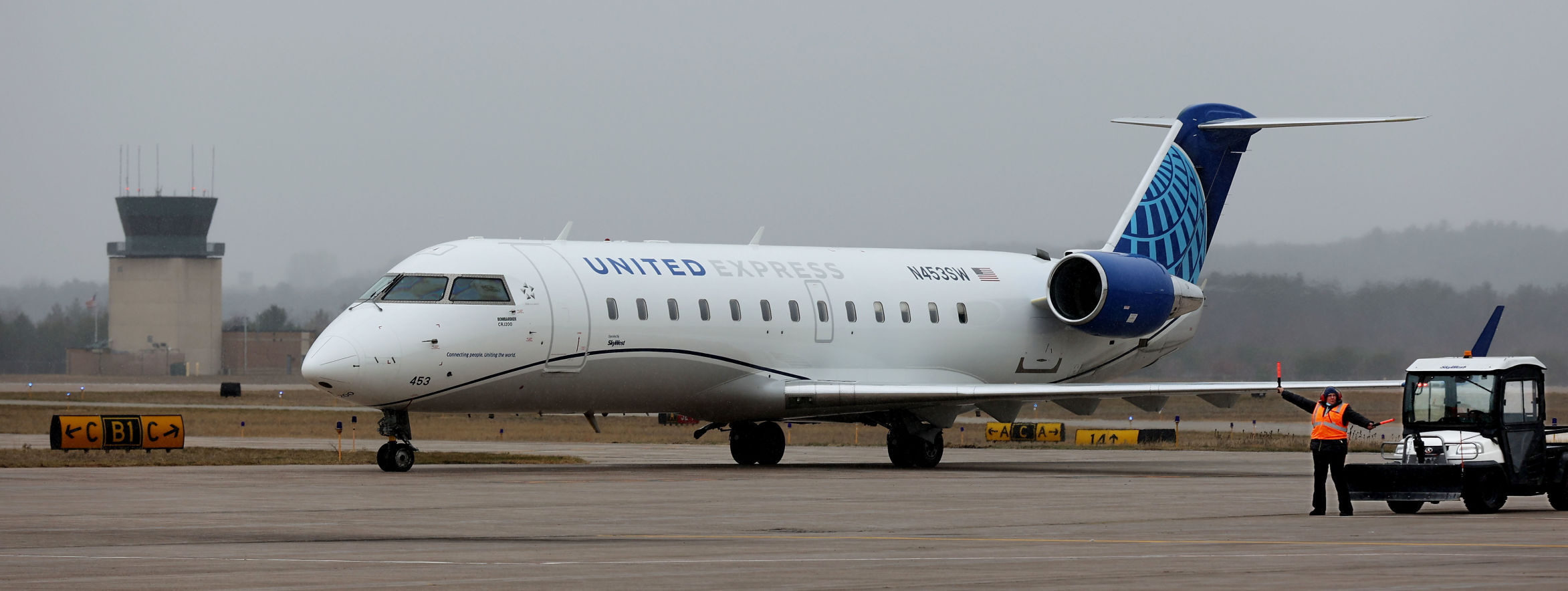 SkyWest to end air service at Chippewa Valley airport search