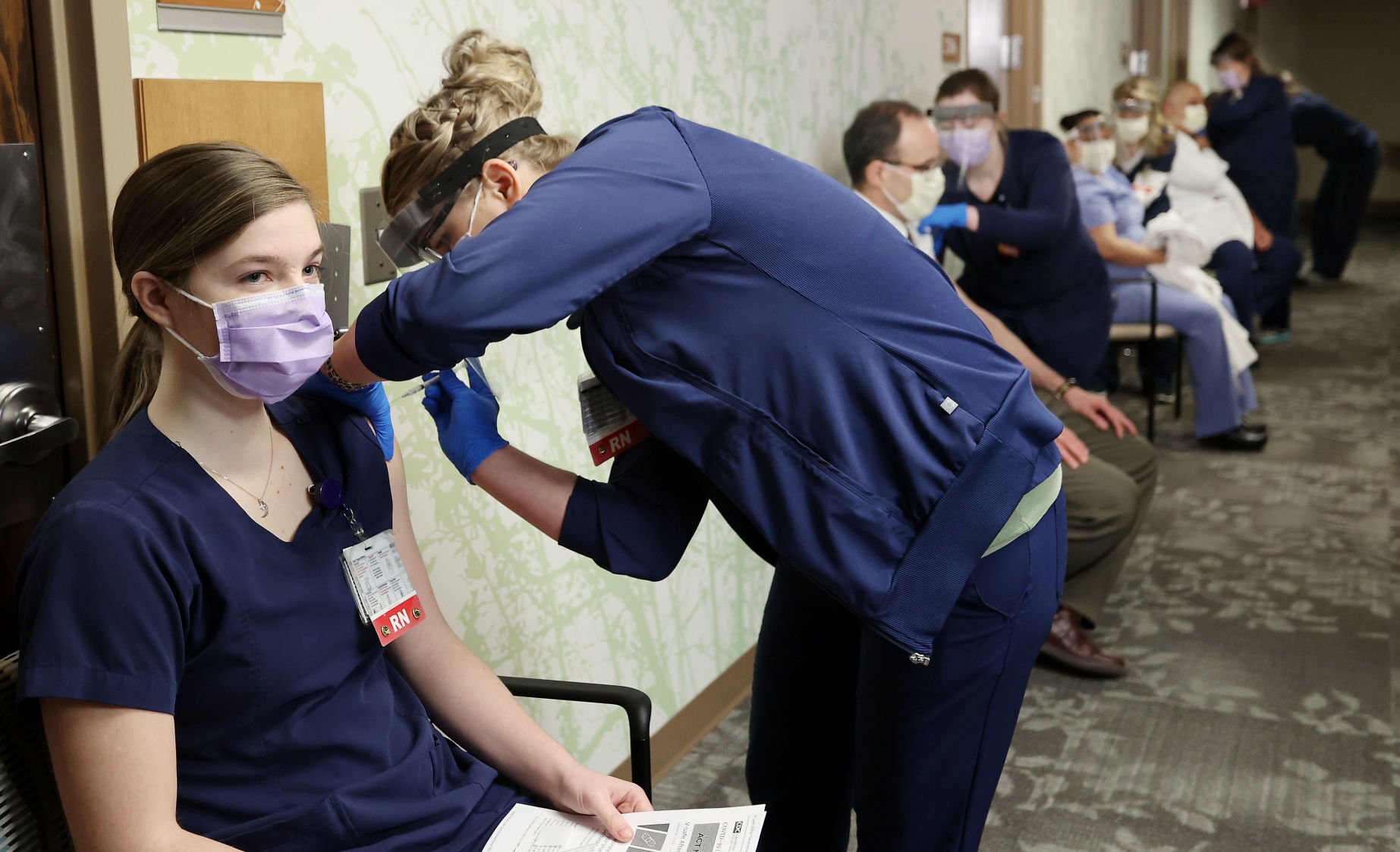 Chippewa Valley health care workers start getting COVID 19 vaccine