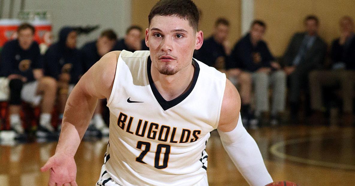 UW-Eau Claire star Rabedeaux sets sights on pro basketball career ...