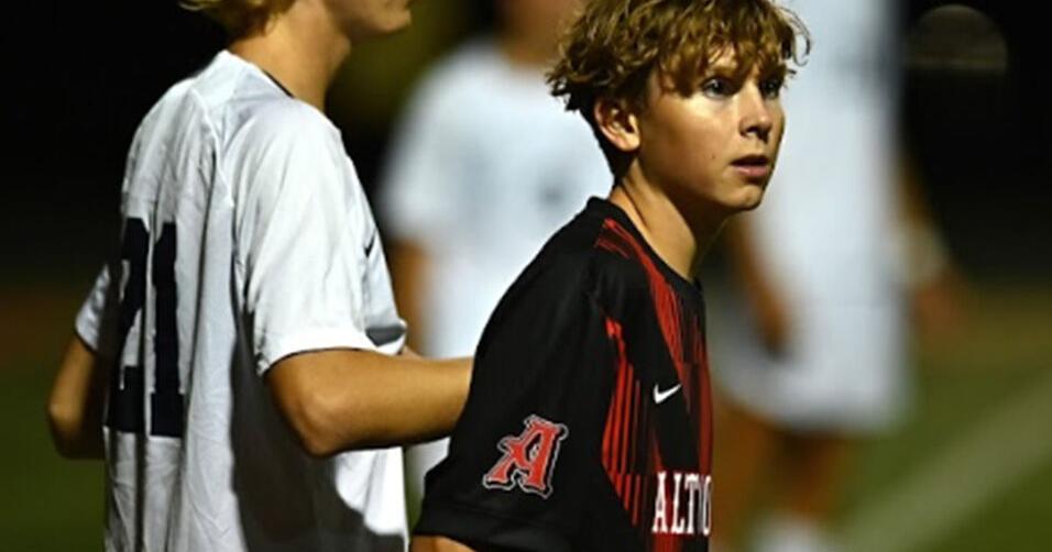 Altoona&#39;s Stroschein named L-T Prep Athlete of the Week