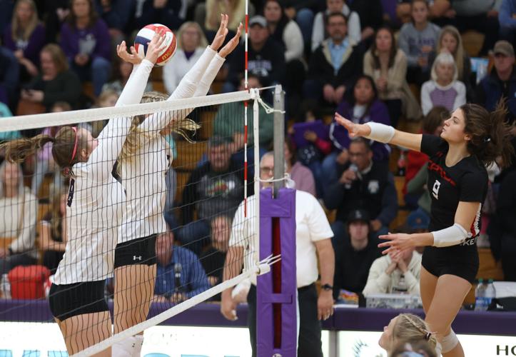 Prep volleyball: Chippewa Falls wins first Big Rivers title ...