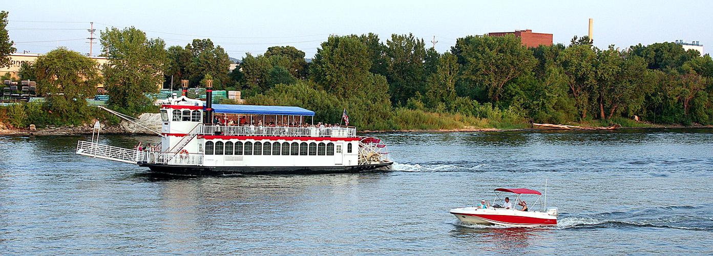 Variety of boat tours are available on several of Wisconsin's ...