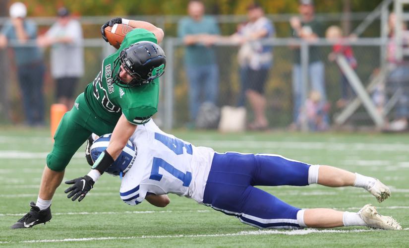 Photo gallery Mondovi at Regis football Sports