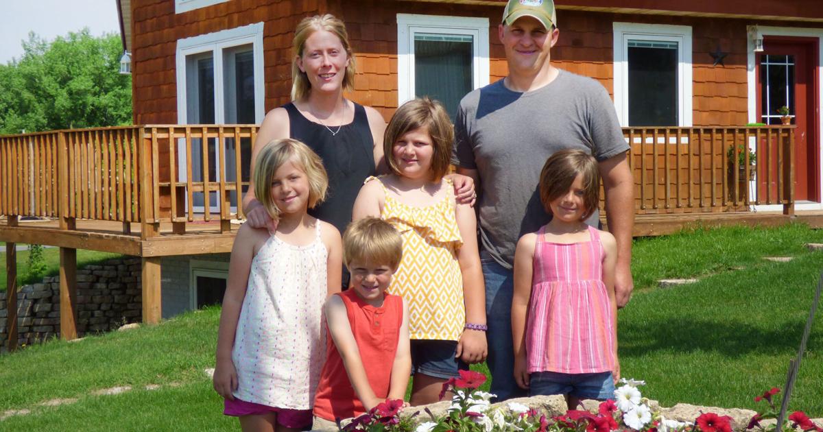 Cochrane farm will play host for second time for Buffalo County dairy