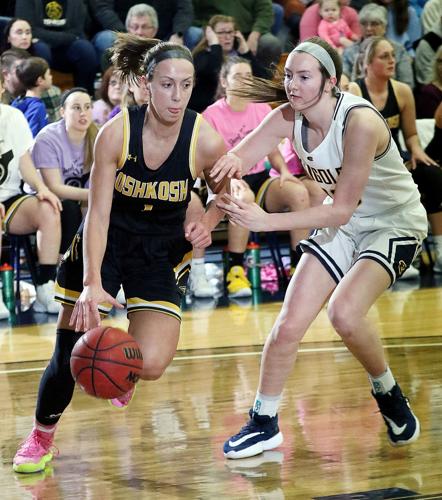 Jessie Ruden Women's college basketball: Hoeppner showing MVP form for Blugolds ...