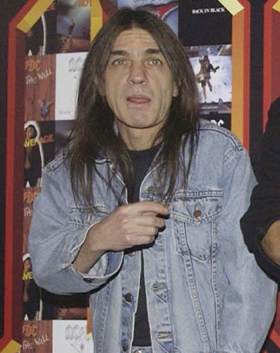 AC/DC’s guiding force, Malcolm Young, dies at 64 | Daily Updates ...