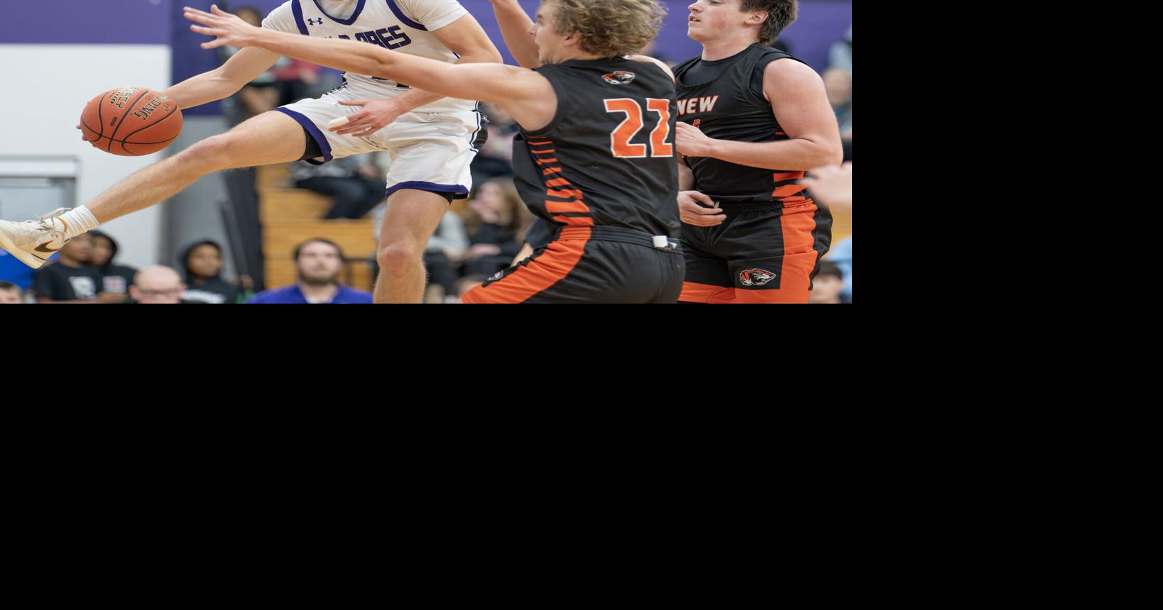 Photos: Memorial v. New Richmond boys basketball | Preps ...