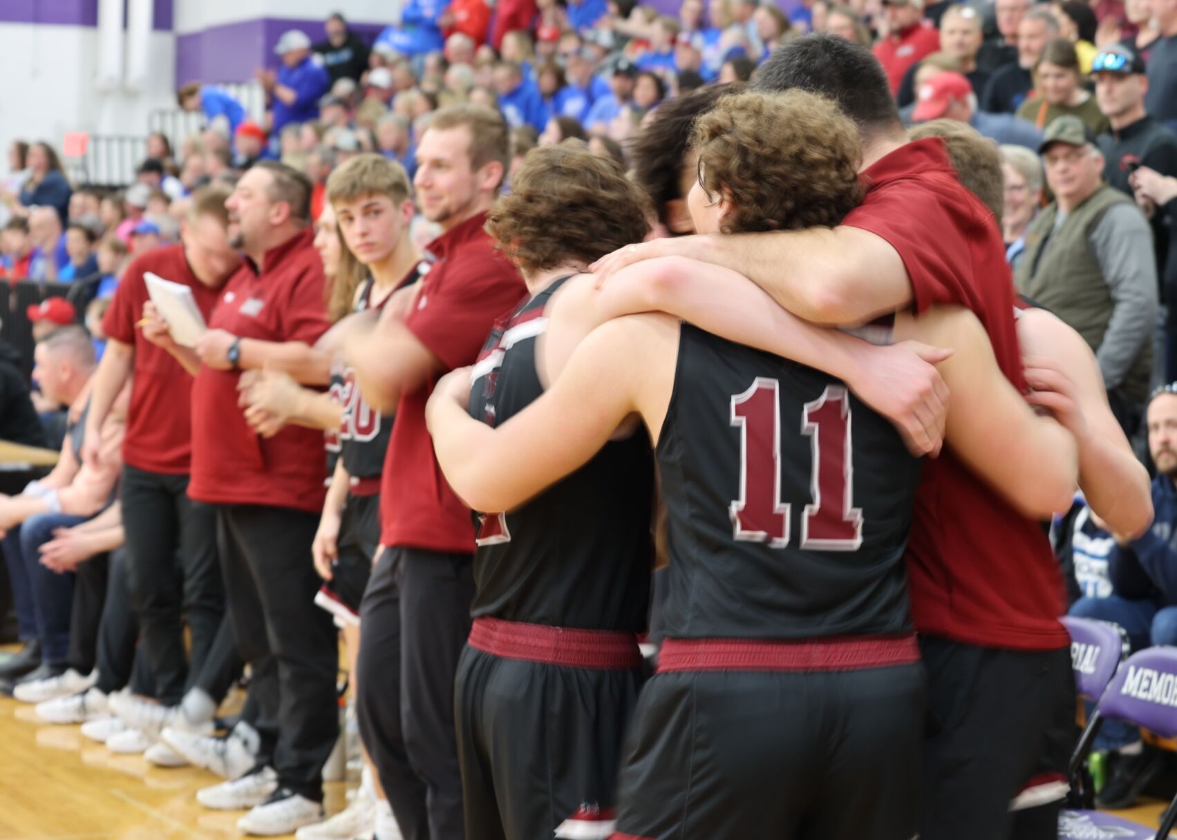 Saint Thomas More pulls away from Prescott in Division 3 state semifinals