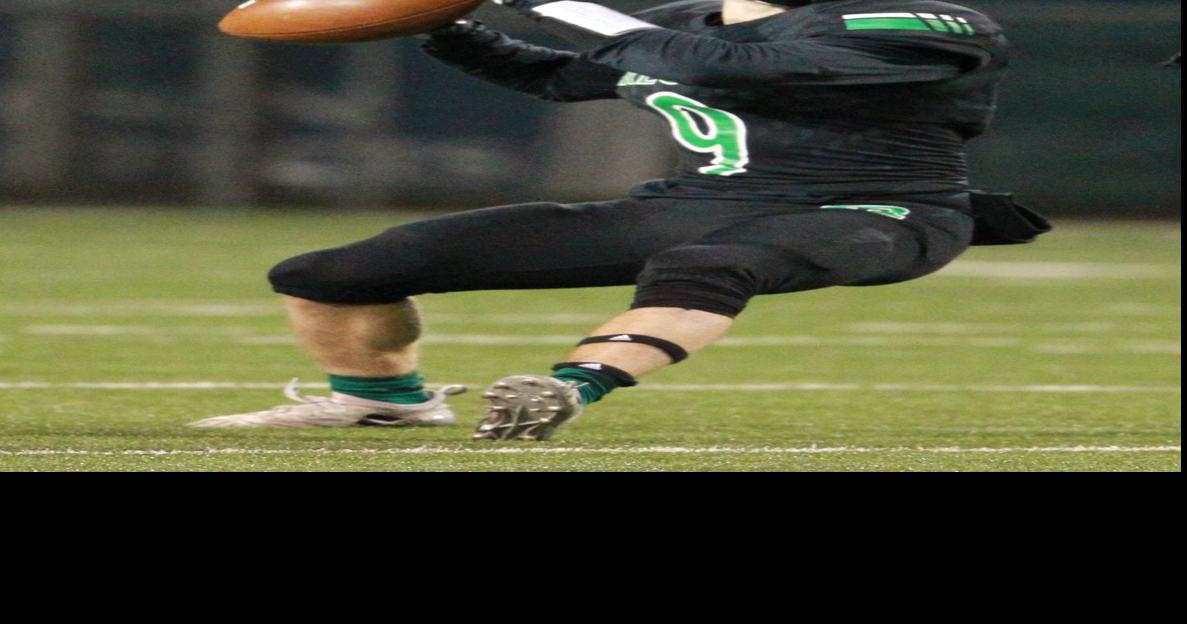 Prep football playoffs: Regis' Root does it all in victory over Colby ...