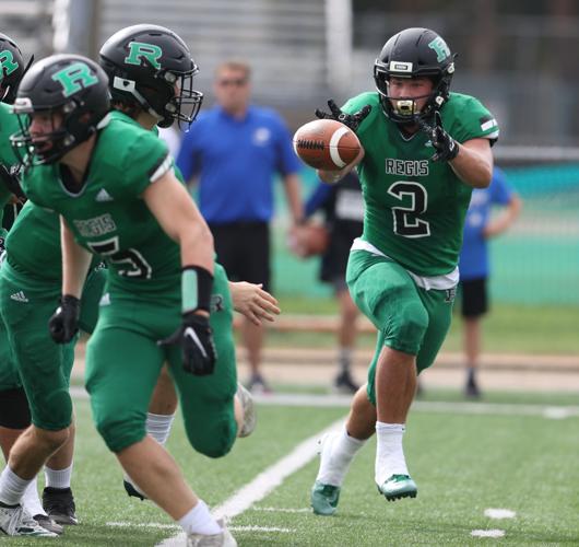 Photo gallery Mondovi at Regis football Sports