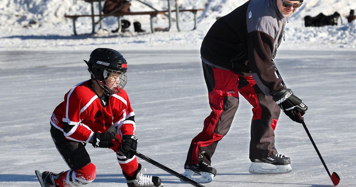Eau Claire outdoor ice rinks reopen | Daily Updates | leadertelegram.com