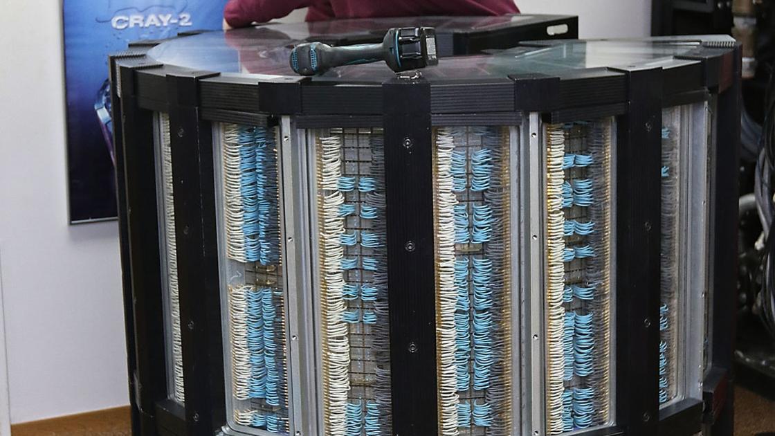 Cray-2 supercomputer featured in Ill. museum exhibit | Front Page ...