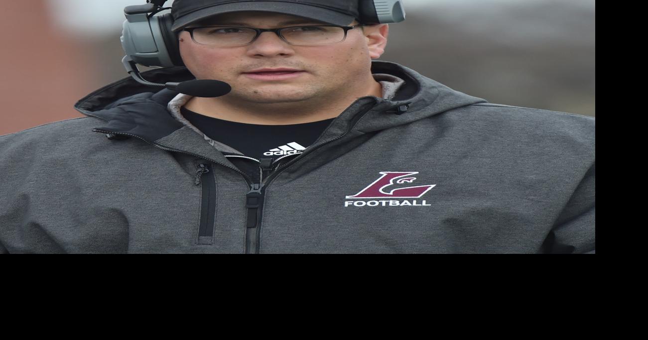 College football Menomonie native Schmidt navigating pandemic while