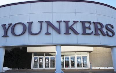 Bon-Ton Stores, including Younkers in Eau Claire, start ...
