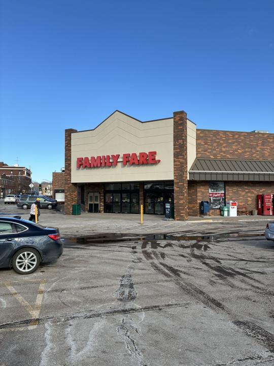 Family Fare grocery store in downtown Chippewa Falls to close | Food ...