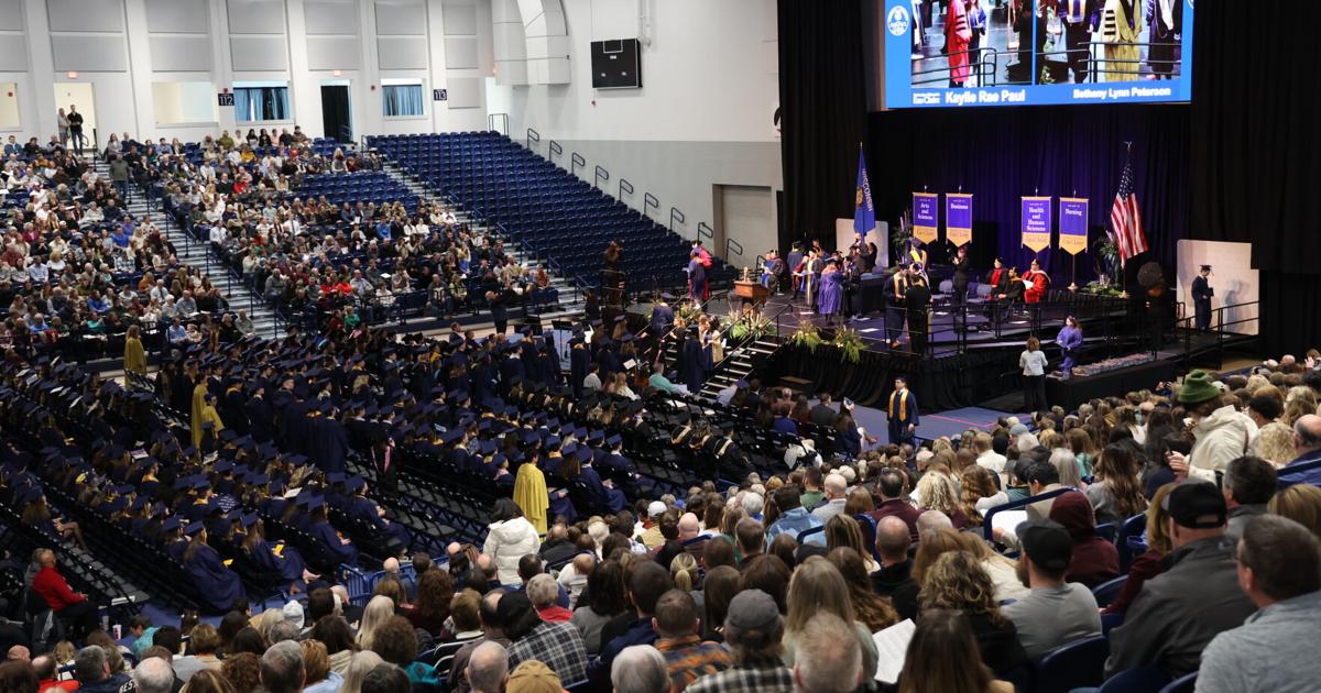 UWEC holds commencement for first time in the Sonnentag | Local News ...