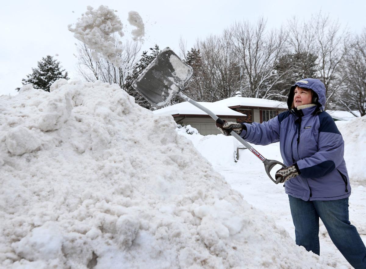 Eau Claire snowfall ties record for early February Front Page