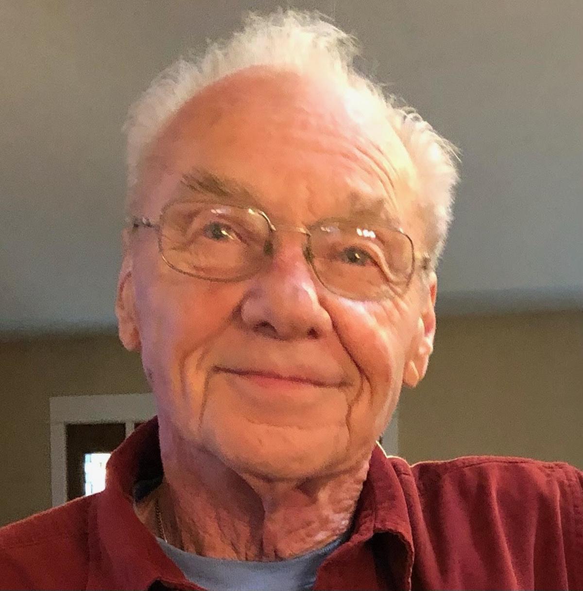 Robert Sumner Obituaries