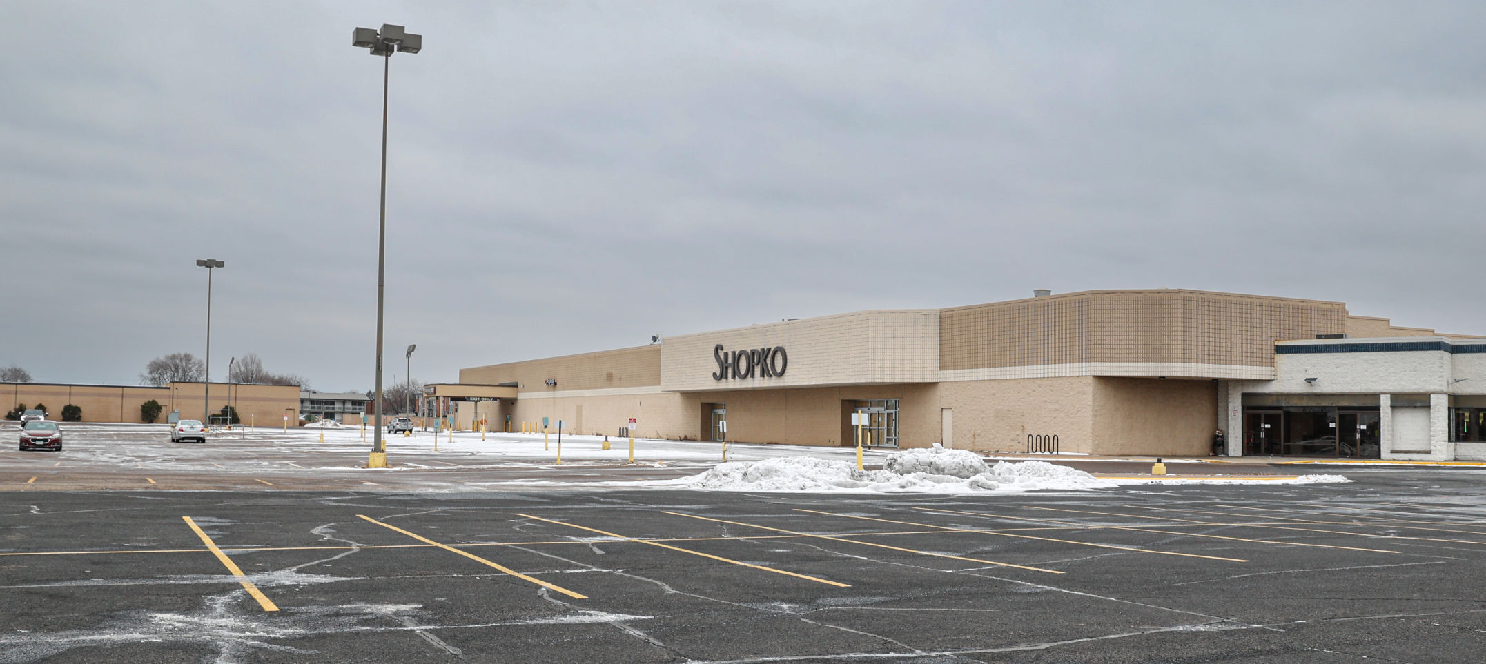 Shopko suitcases store