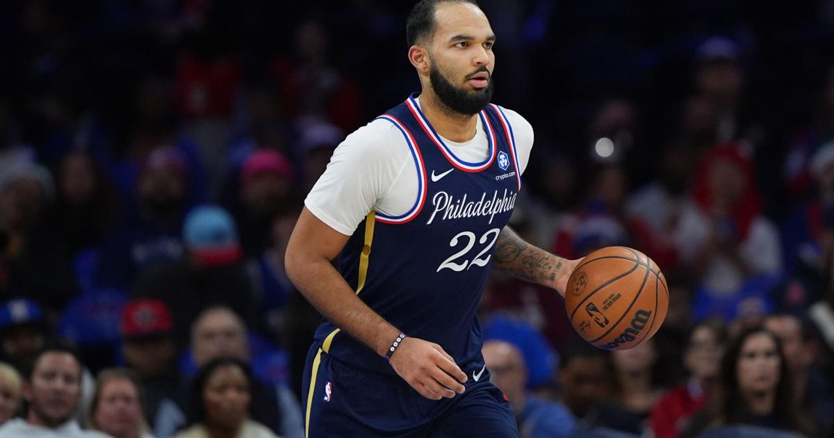 Clippers 76ers Trade Basketball
