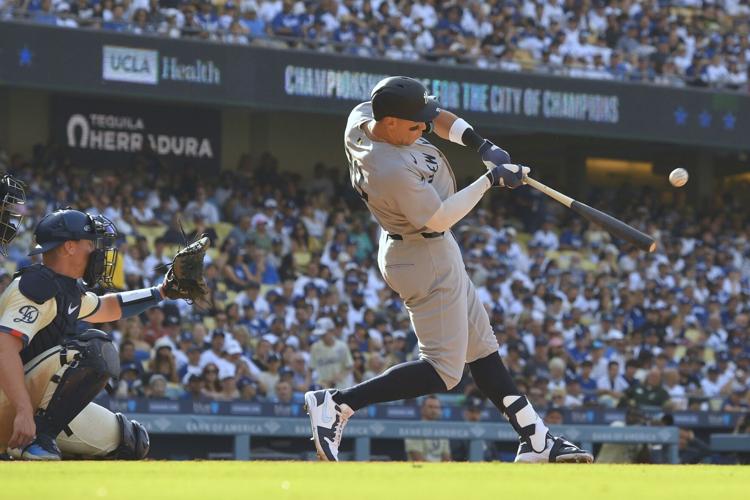 Muncy powers Dodgers with 7 RBIs in 182 rout of Yankees, LA's most