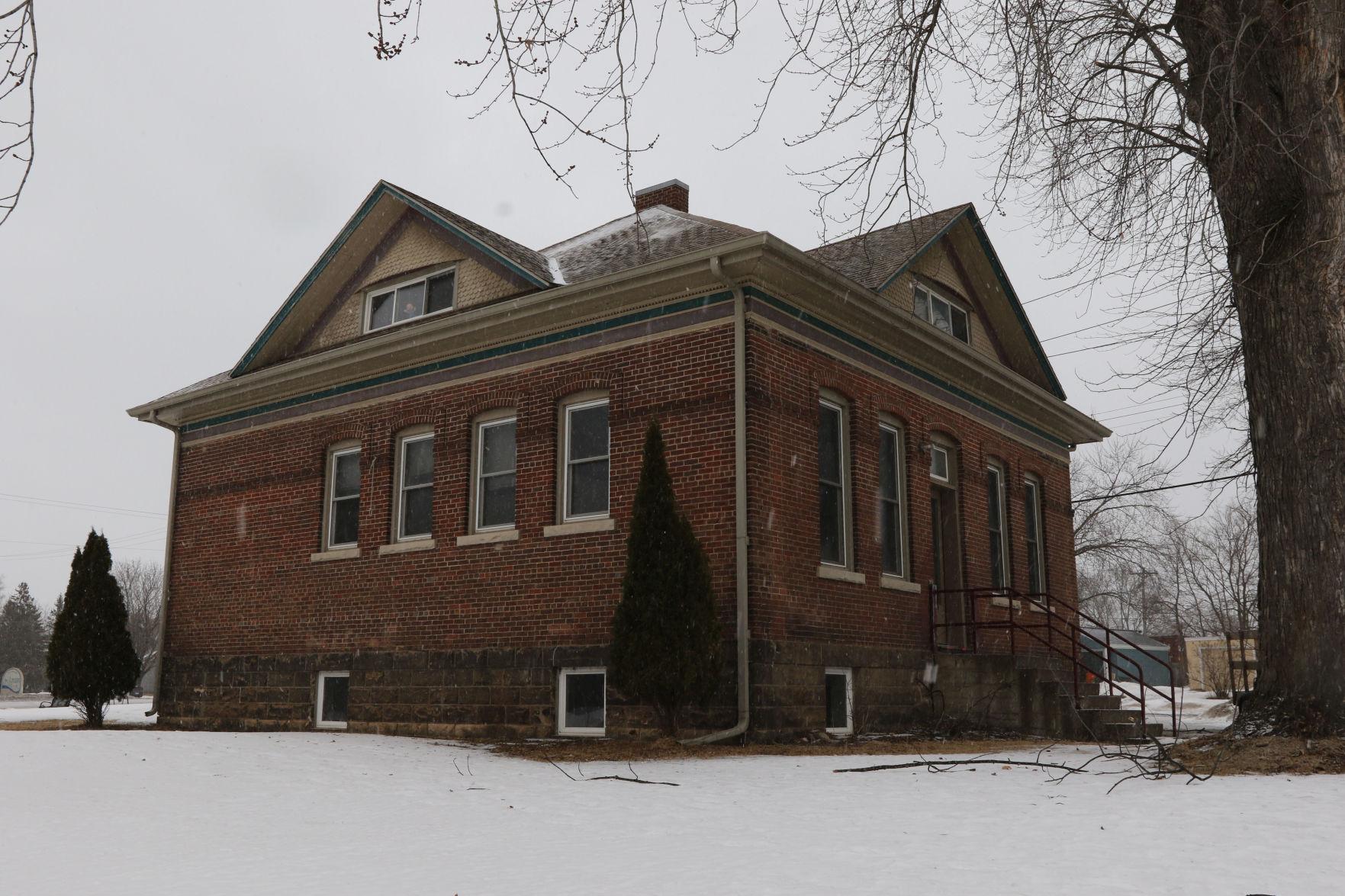 Owner proposes moving landmark Eau Claire building Front Page