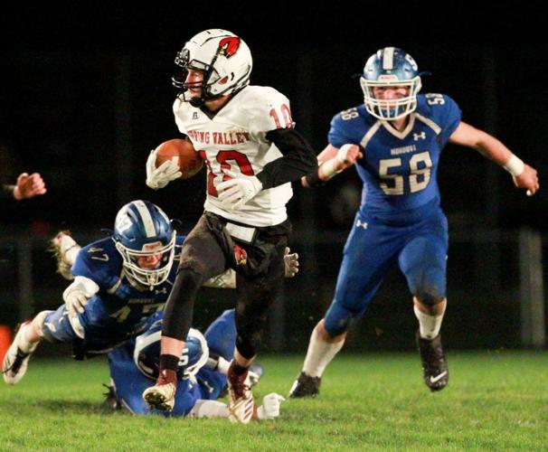Prep Football Mondovi bests Spring Valley on lastsecond FG Sports