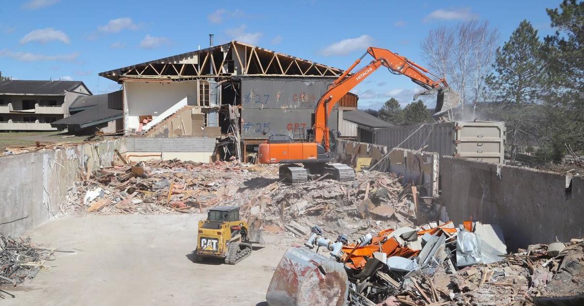 As demolition continues, Telemark Lodge memories remain ...
