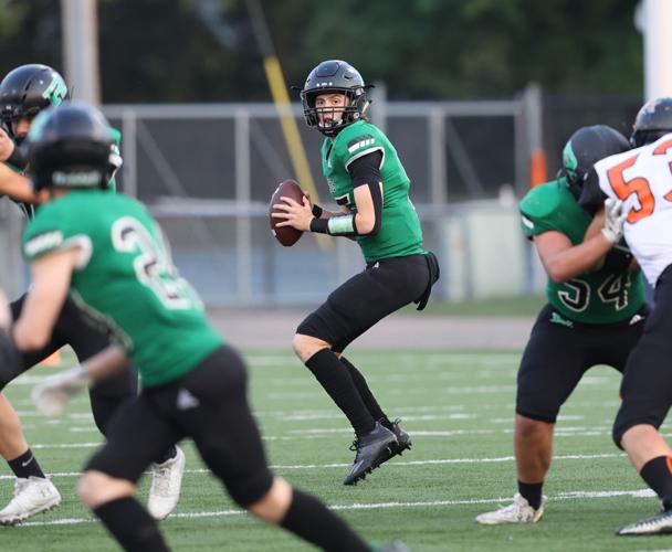 Photo gallery Elk Mound at Regis football Sports