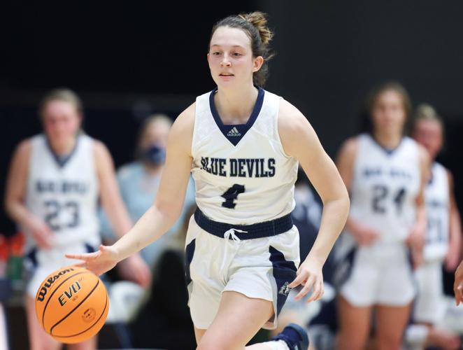 Jessie Ruden Photo gallery: UW-La Crosse at UW-Stout women's basketball | Sports ...