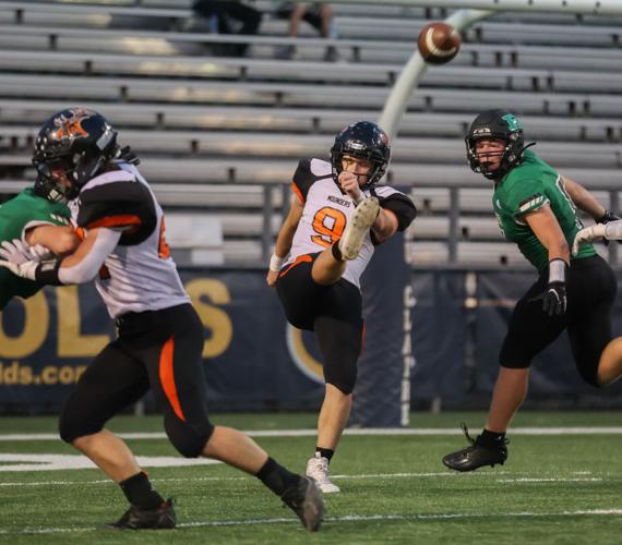Photo gallery Elk Mound at Regis football Sports