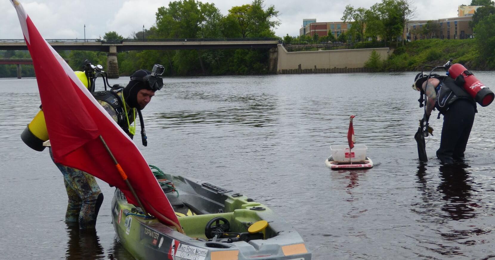 'Ed the Diver' and friends plunge into the Chippewa River to clean up, find lost items - Vimarsana News