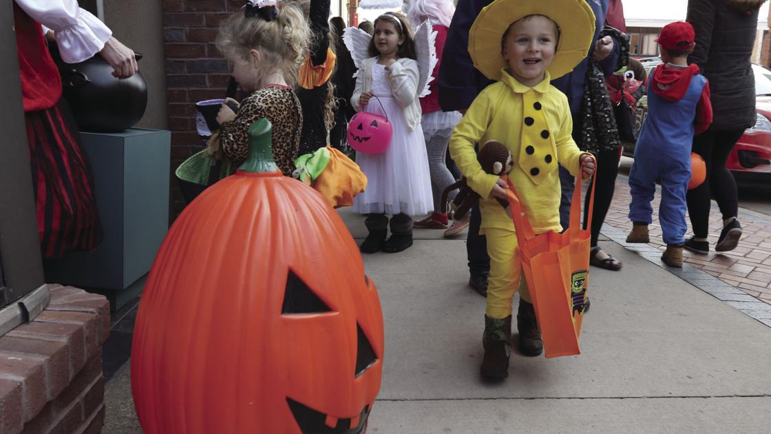Local Halloween Festivities Trick Or Treating Reimagined During Pandemic Covid 19 Leadertelegram Com