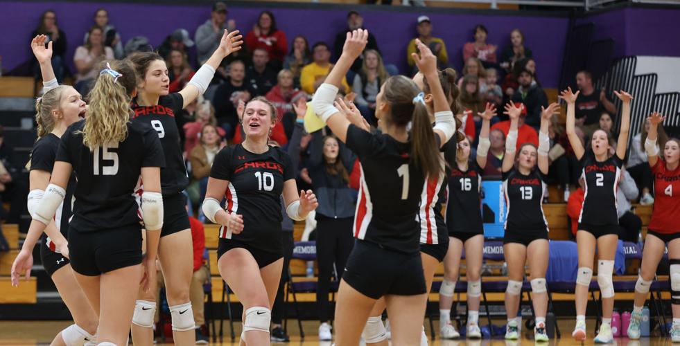 Prep volleyball: Chippewa Falls wins first Big Rivers title ...