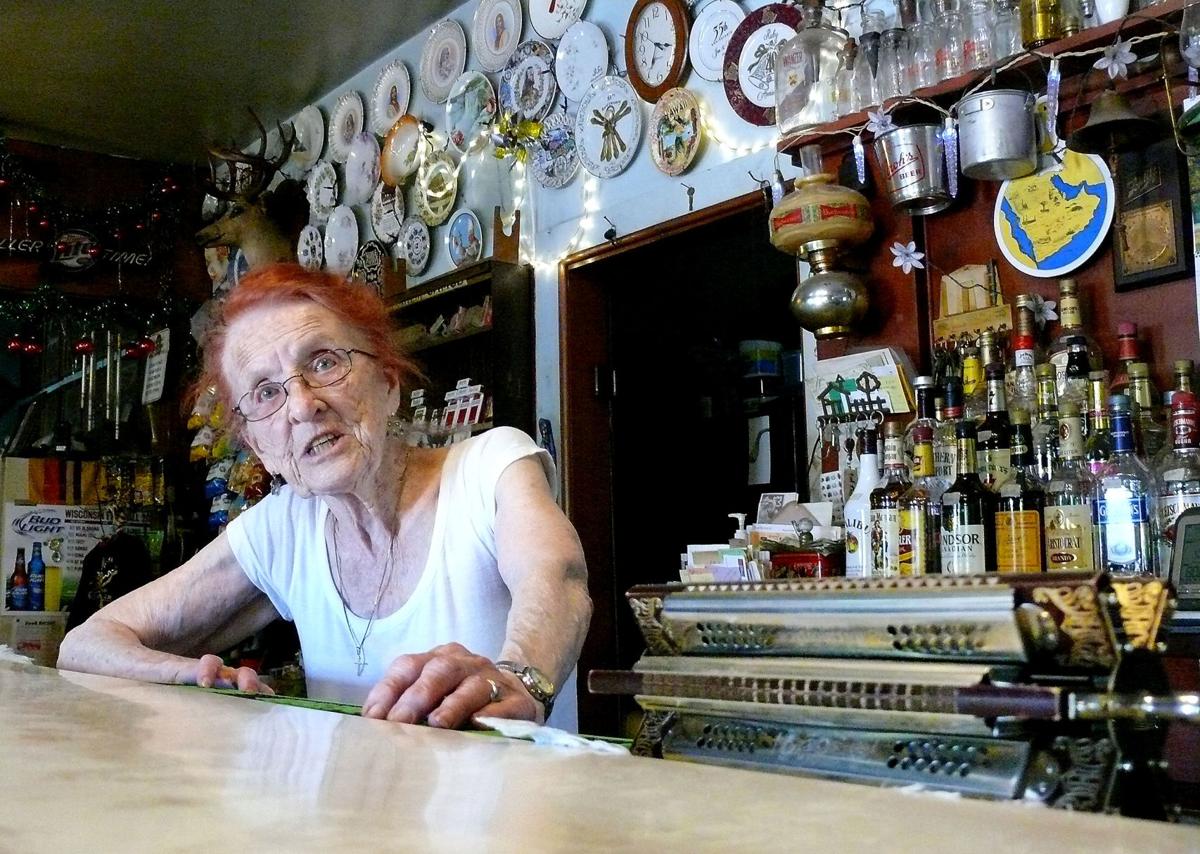 Bar Owner 91 Plays Music Tells Stories W Video Front Page