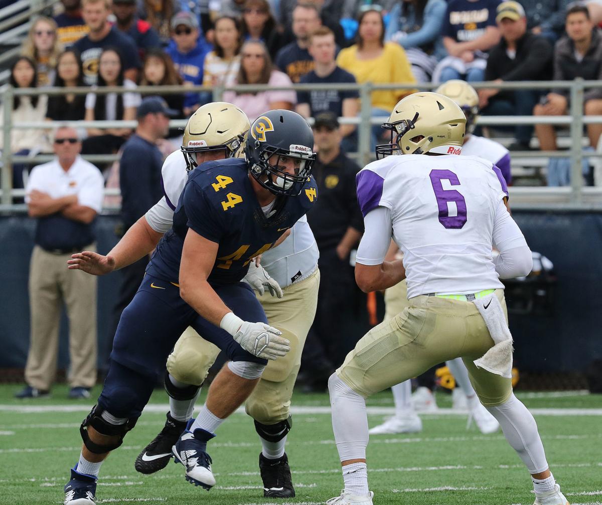 Uw Eau Claire Football Gameday Blugolds Vs St Thomas Sports