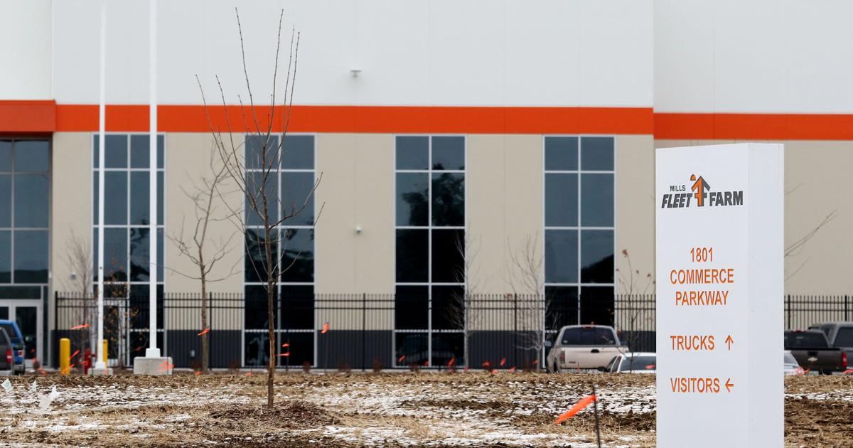 Mills Fleet Farm distribution center opening on fast track in ...