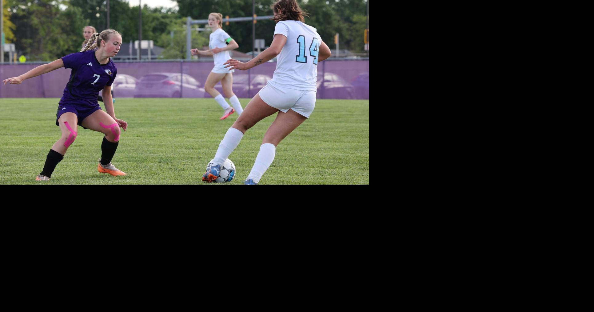 Memorial bests North in crosstown regional soccer matchup