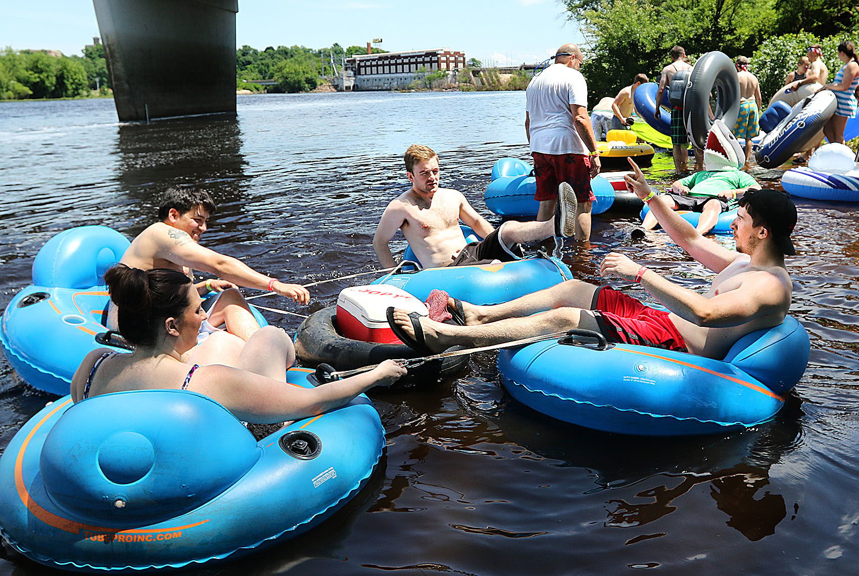 FATFAR tubers enjoy floating under sunny skies despite fears of