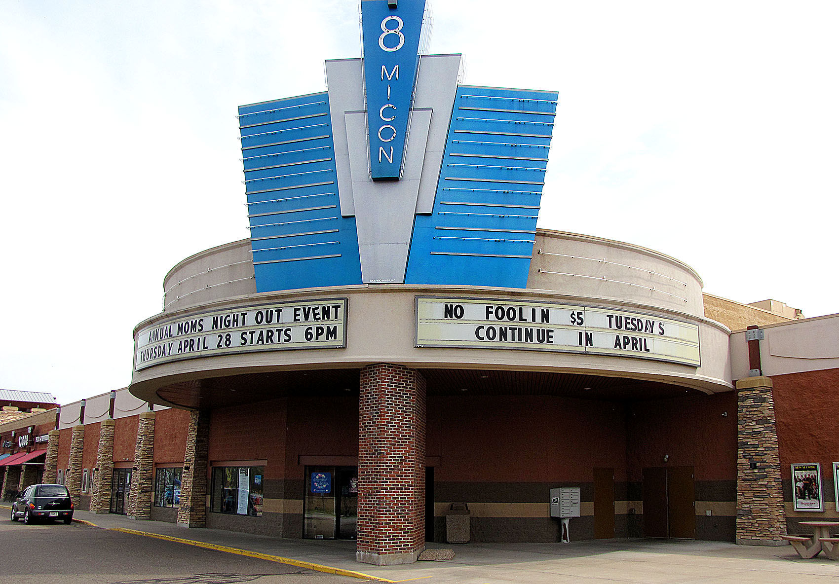 Micon seeks beer license for Chippewa Falls theater Front Page