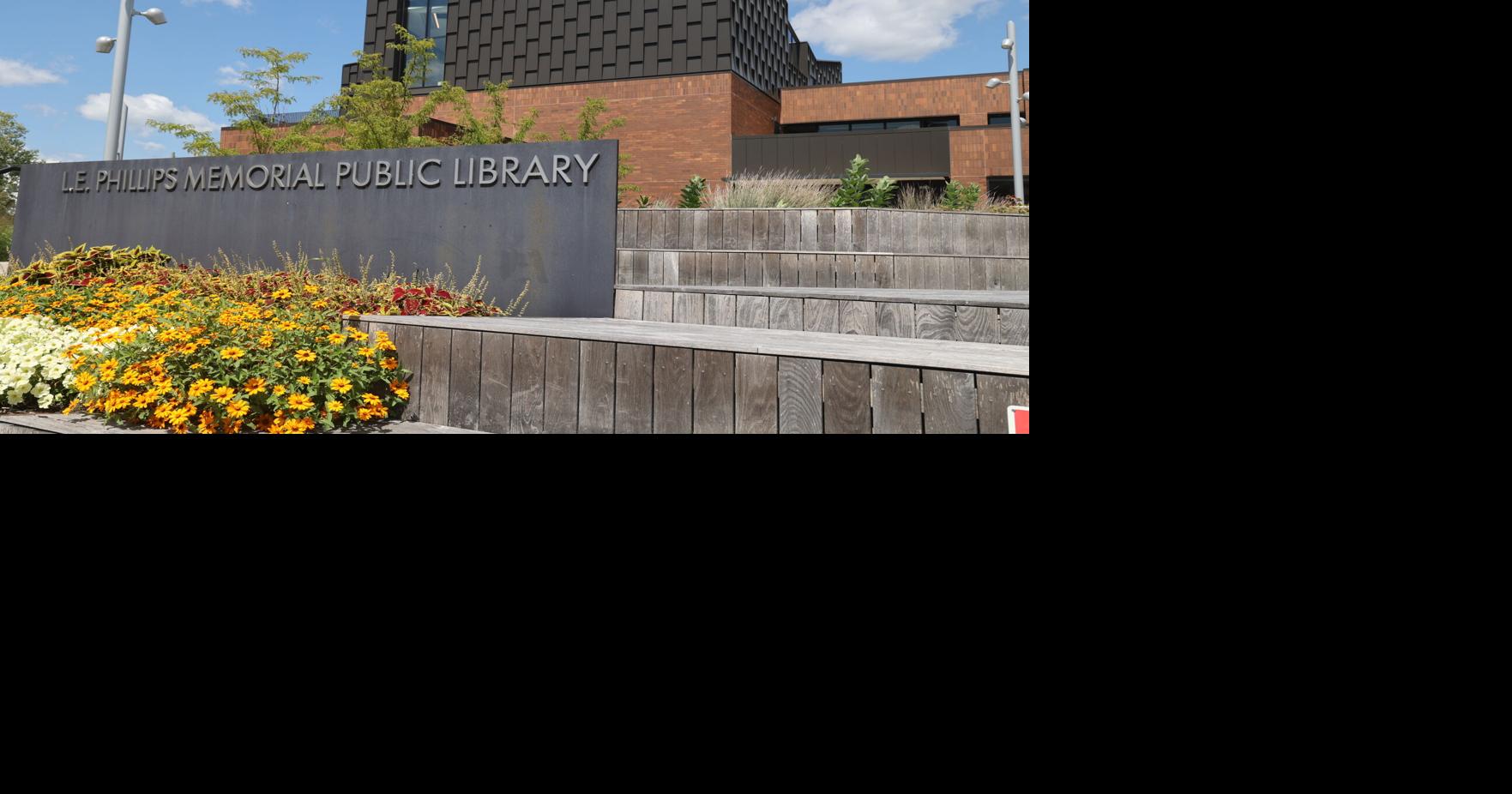 Eau Claire library to change hours
