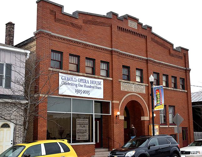 Centuryold opera house plays to the future Country Today