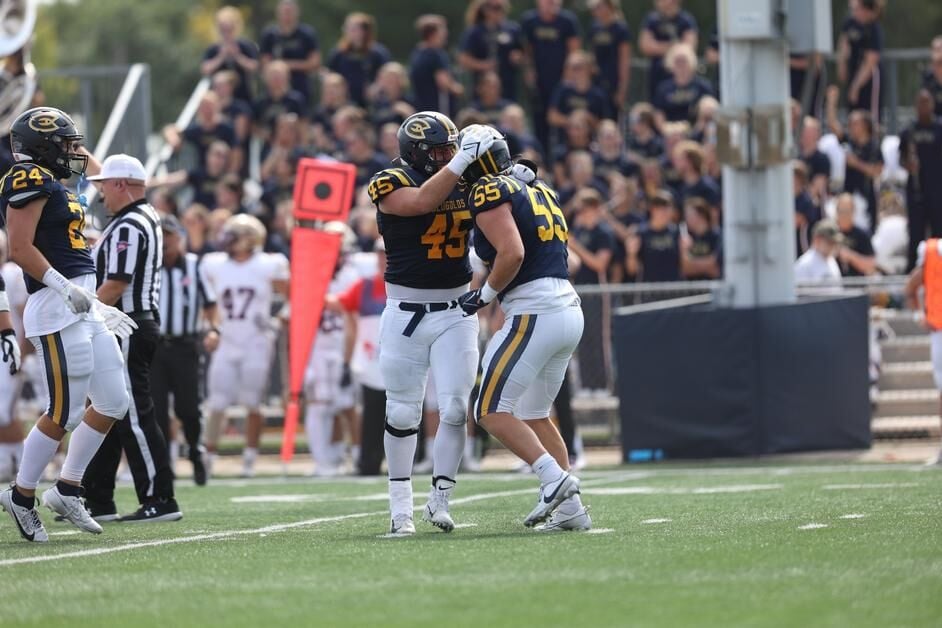 Blugolds football team uses bye week to concentrate on improvement