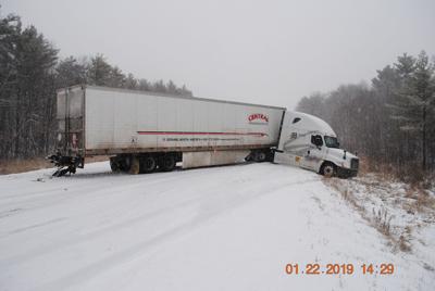 clark county crash dead fatal leadertelegram truck semitrailer involved vehicles tuesday town two