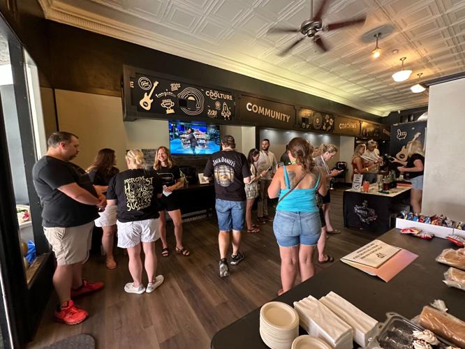 DKI holds annual Wine Walk in Kittanning