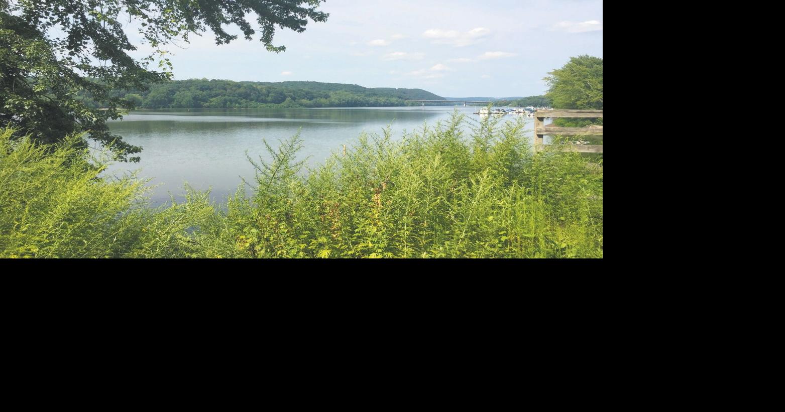 Natural gas line leak is detected in Allegheny River Frontpage