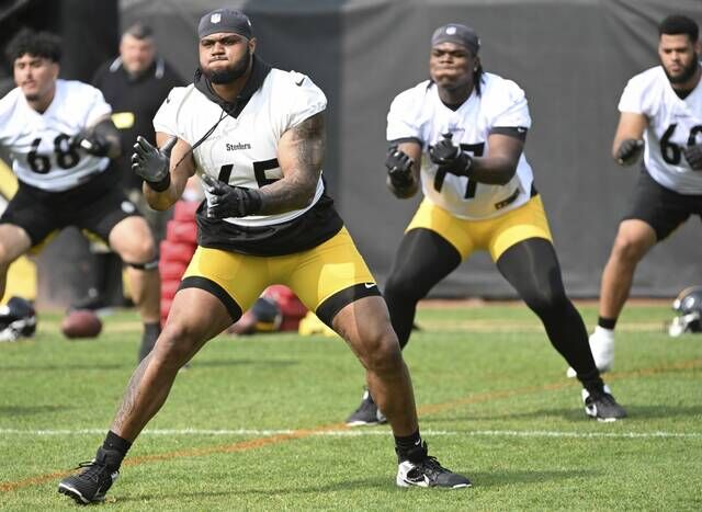 Steelers rookie Broderick Jones comes in at LT with Dan Moore Jr