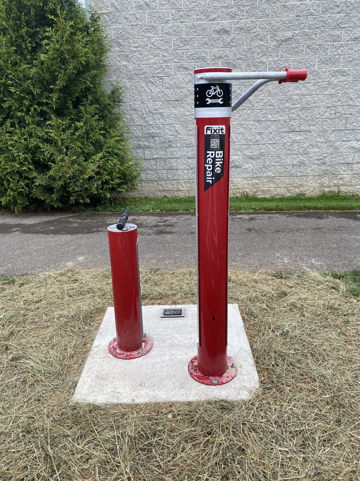 Bicycle repair station installed at East Brady trailhead News