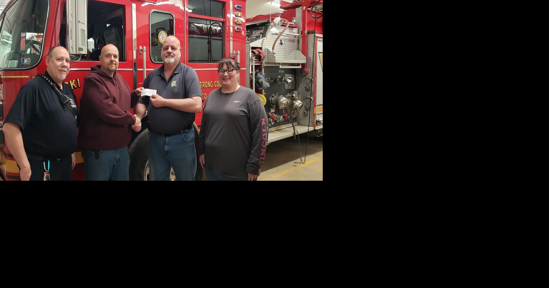 Apollo Elks Lodge donates to local charities | News | leadertimes.com
