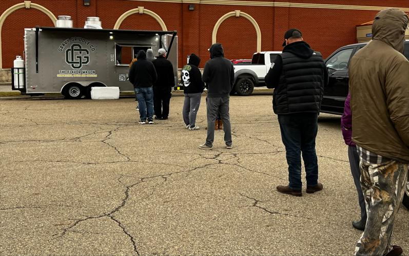 Gravy Griddle owners serve up ‘Awesome Taco Night’ News